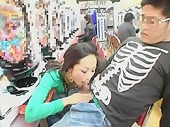 Thumbnail of post image 149